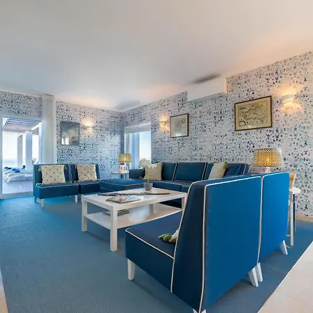 Alice - Walk To Pool Tennis Court Villa *