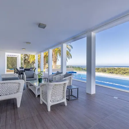 Villa Alice - Walk To Pool Tennis Court *